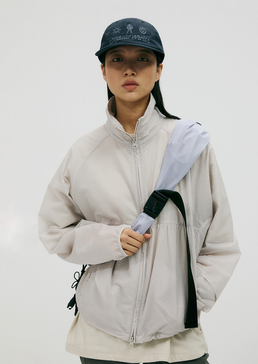GRAYISH NAVY
