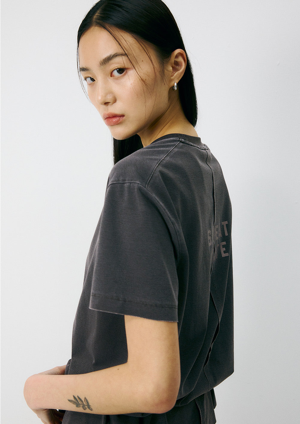 DARK GREY