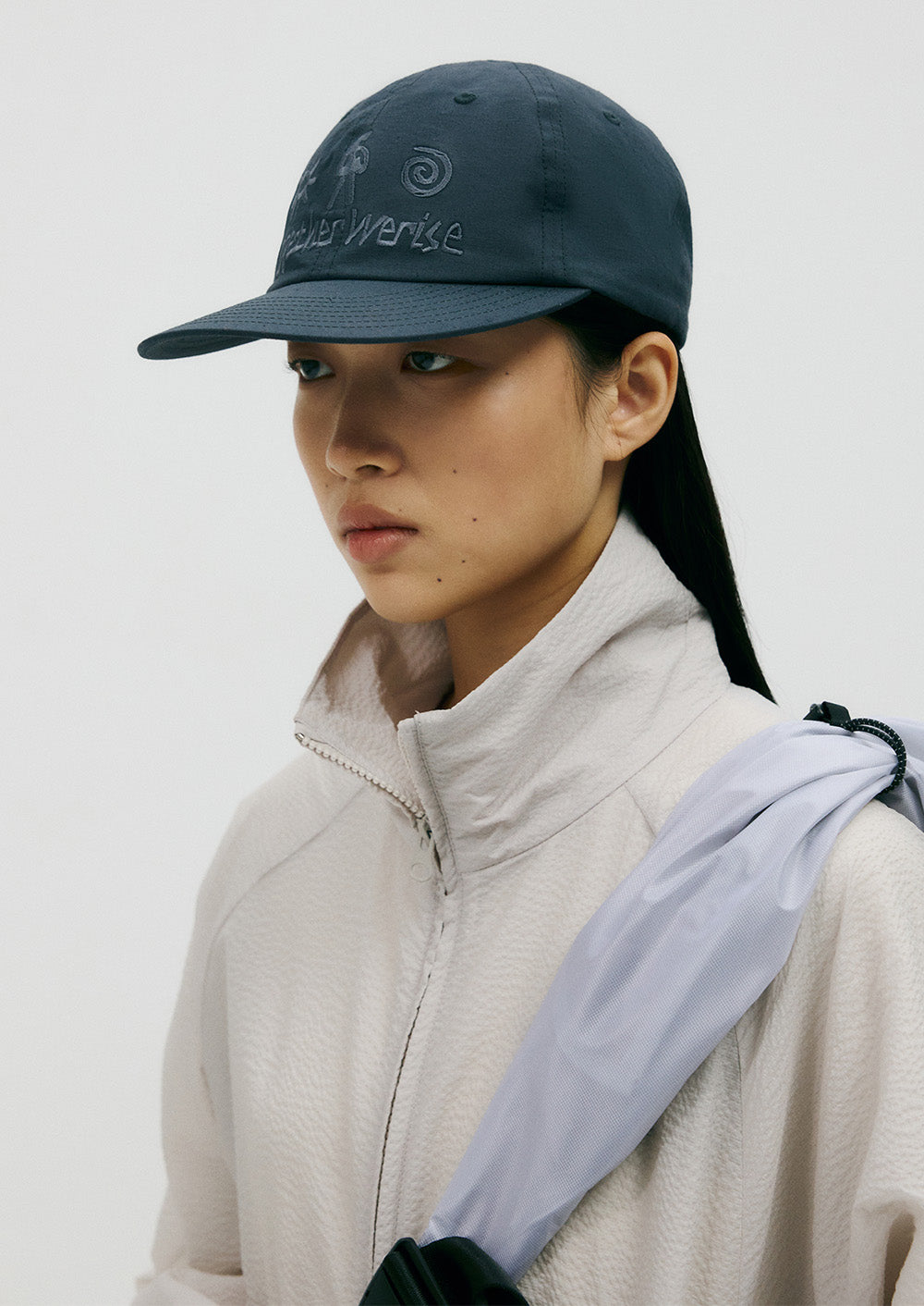 GRAYISH NAVY