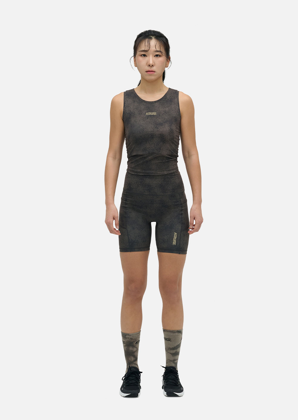 DARK GREY