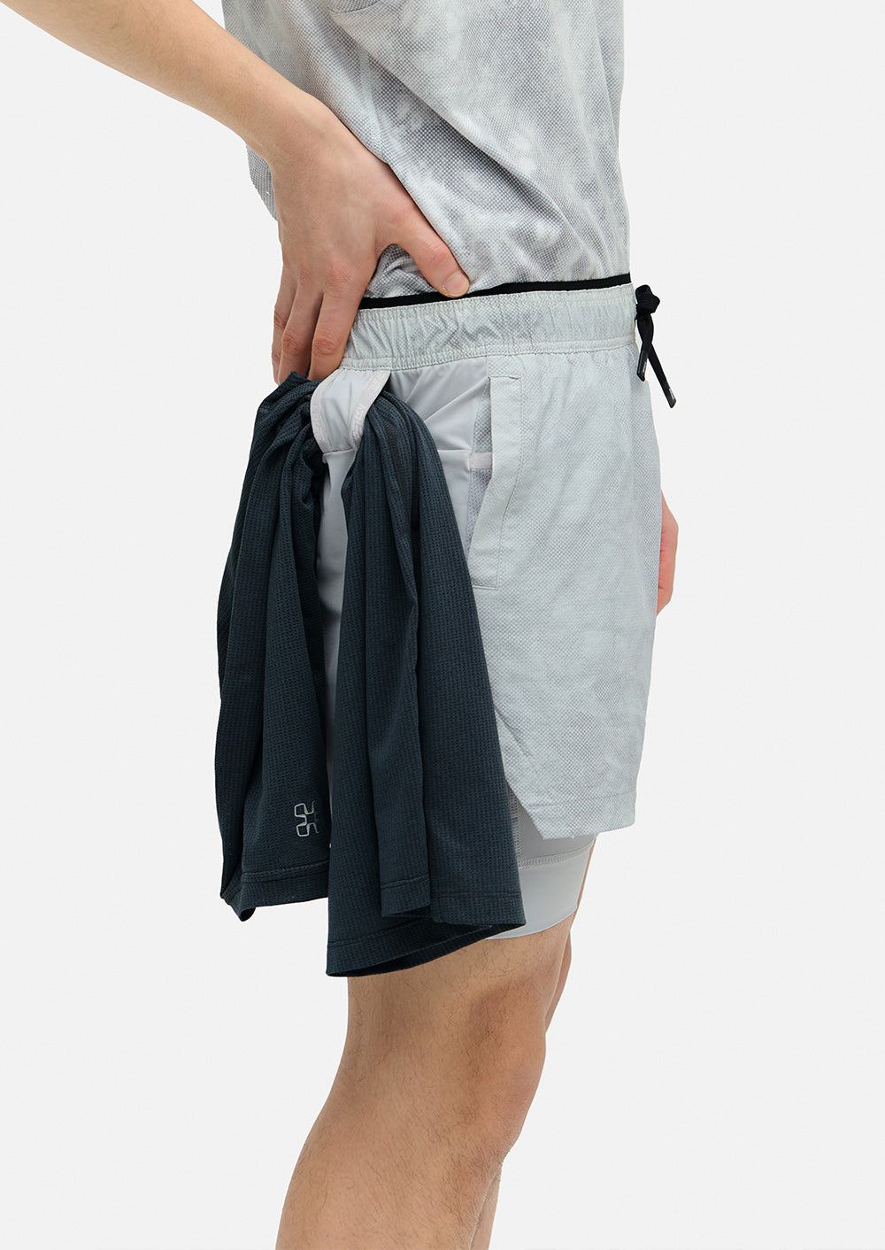 LIGHT GREY