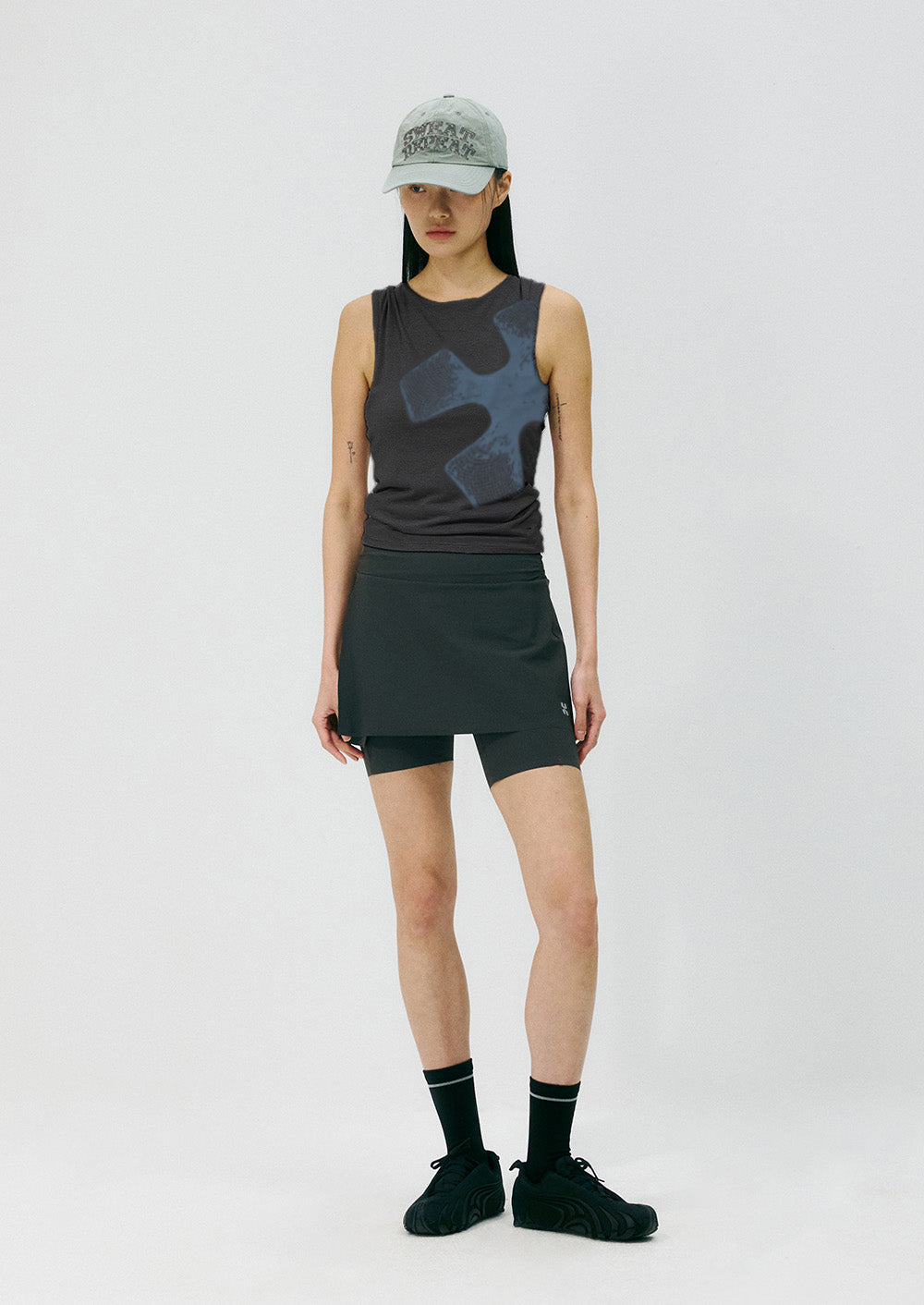 DARK GREY