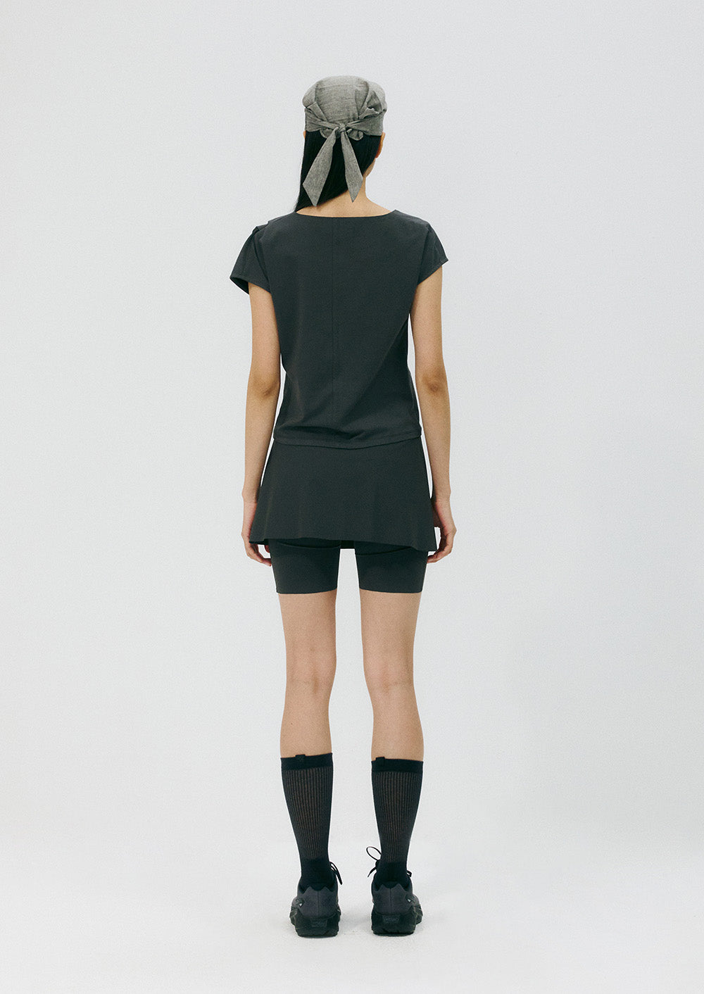 DARK GREY
