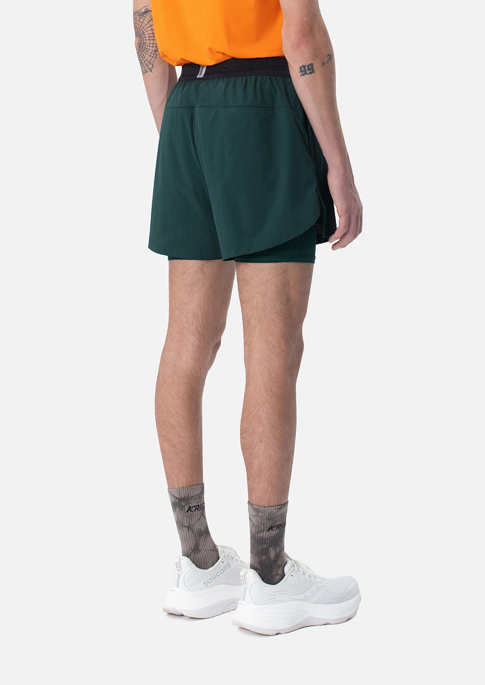 DARK GREEN