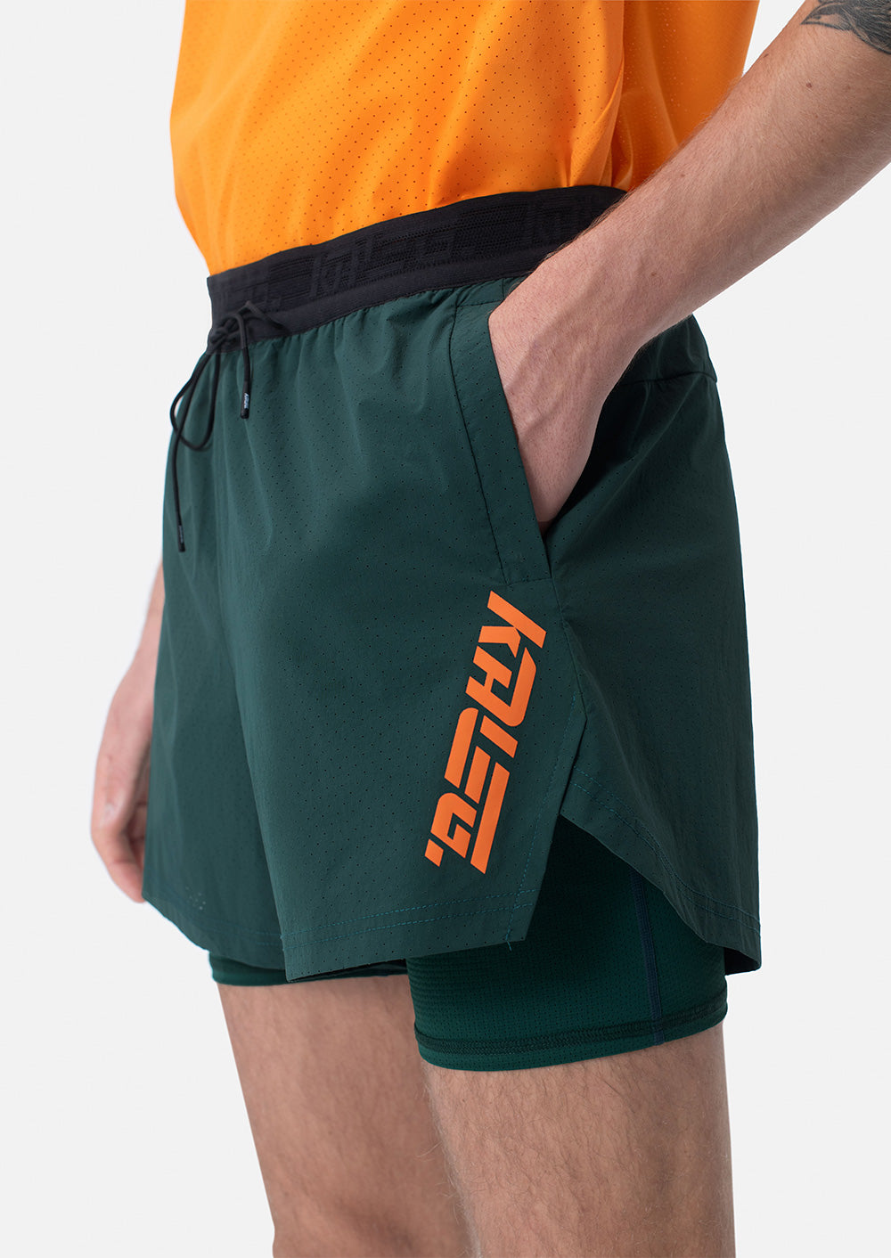 DARK GREEN