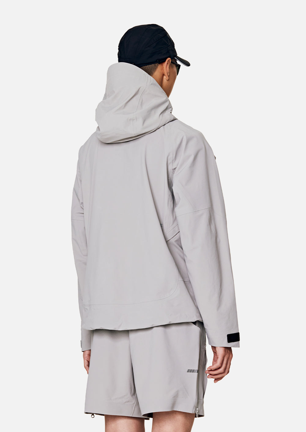 LIGHT GREY