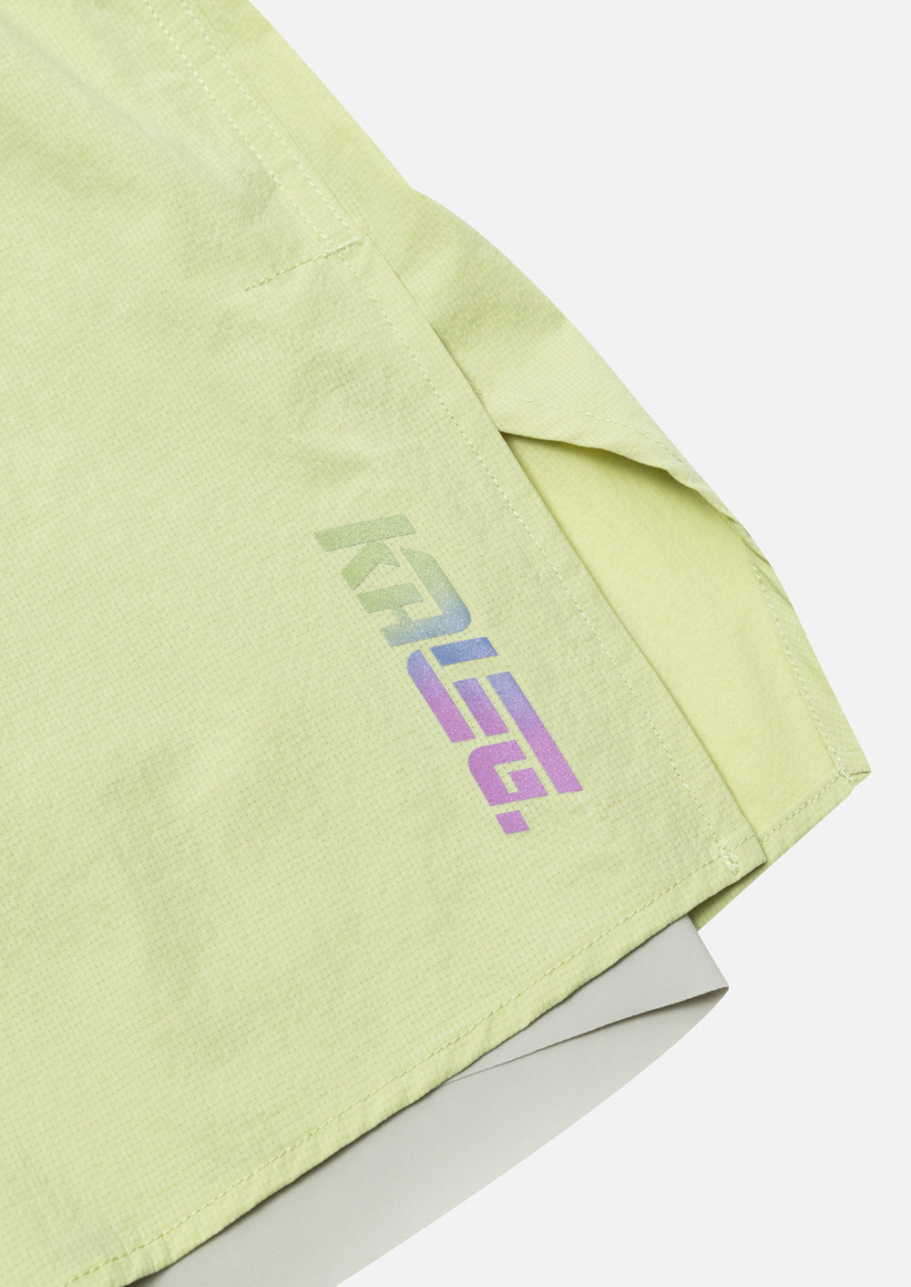 LIGHT GREEN